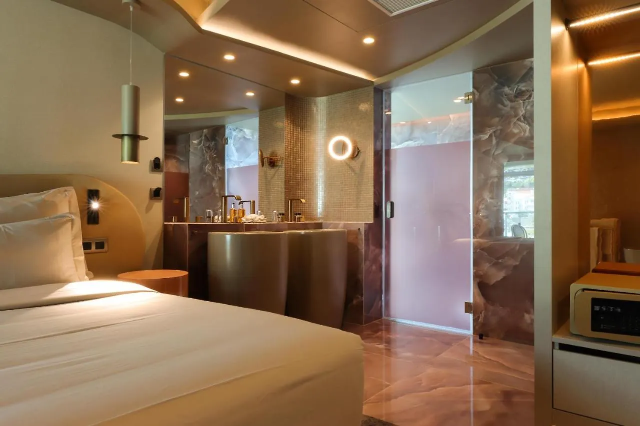 Hotel The Views Baia - Adults Only Funchal
